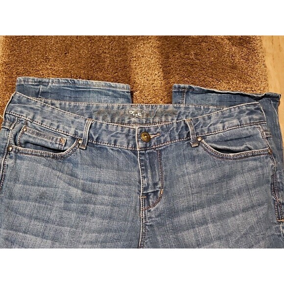 Vtg 90s Express Jeans 12R 36x32 Low Rise Curvy Bootcut  Distressed Light Blue - Picture 3 of 8